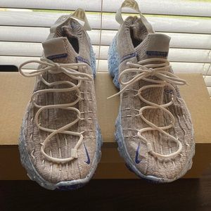 Nike Space Hippie 04